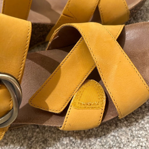 Dansko adjustable strap cork platform ssandals - Picture 6 of 6